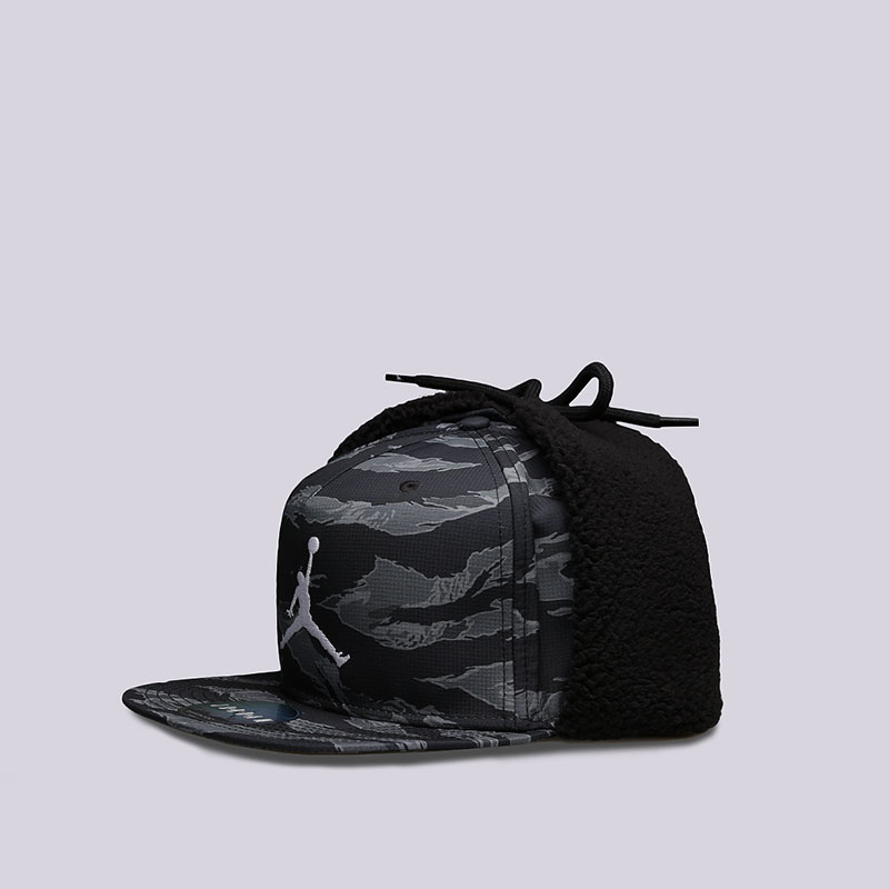  черная кепка Jordan Pro Shield AA5748-010 - цена, описание, фото 2